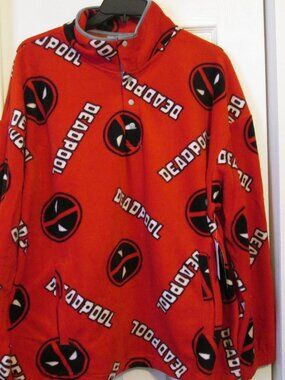 Marvel Studios Deadpool Snap-Up Pullover Microfleece Graphic Jacket Size XL